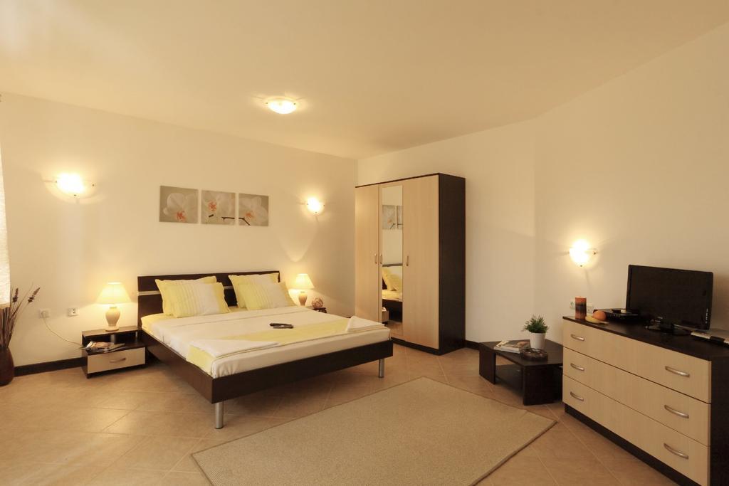 Pearl Apartments Sozopol Eksteriør billede